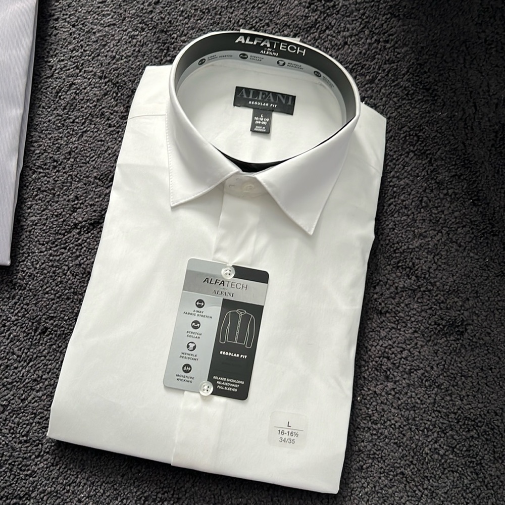 Alfani | NWT Mens white long sleeved button down shirt